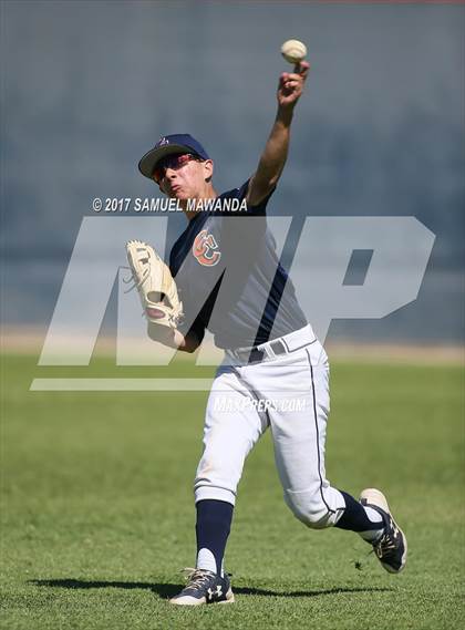 Thumbnail 3 in Taft vs Chatsworth photogallery.
