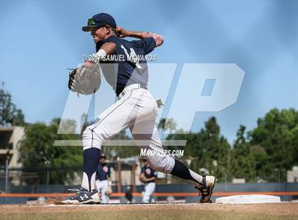 Thumbnail 3 in Taft vs Chatsworth photogallery.