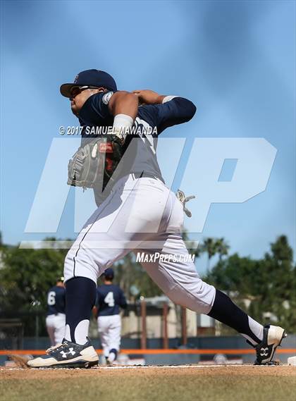 Thumbnail 3 in Taft vs Chatsworth photogallery.