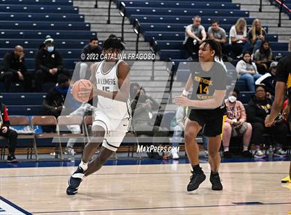 Thumbnail 2 in Montverde Academy vs La Lumiere (Metro Classic) photogallery.