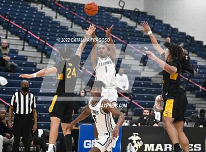Thumbnail 3 in Montverde Academy vs La Lumiere (Metro Classic) photogallery.