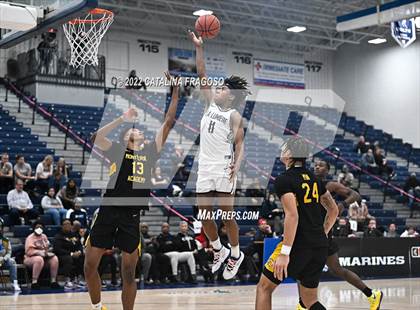 Thumbnail 3 in Montverde Academy vs La Lumiere (Metro Classic) photogallery.