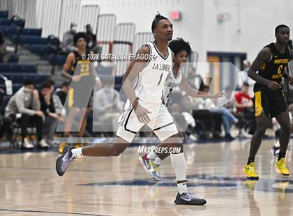 Thumbnail 2 in Montverde Academy vs La Lumiere (Metro Classic) photogallery.