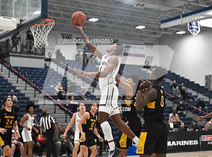 Thumbnail 1 in Montverde Academy vs La Lumiere (Metro Classic) photogallery.