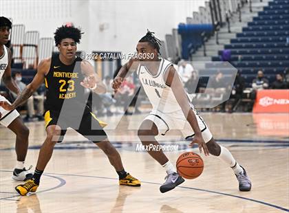 Thumbnail 3 in Montverde Academy vs La Lumiere (Metro Classic) photogallery.