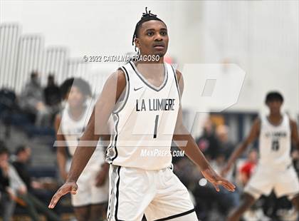 Thumbnail 2 in Montverde Academy vs La Lumiere (Metro Classic) photogallery.