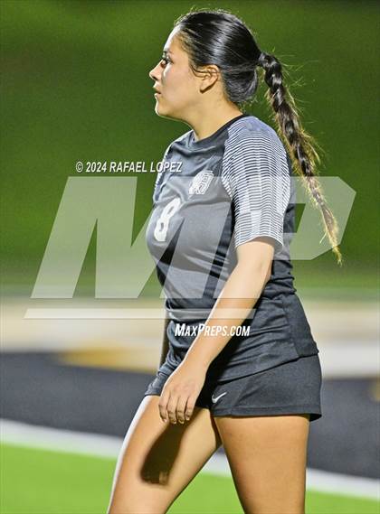 Thumbnail 1 in Randle @ Galena Park (UIL Soccer 5A Region 3 Bi-District) photogallery.