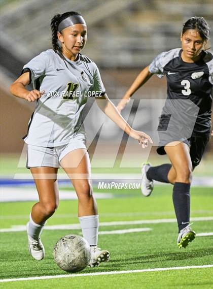 Thumbnail 1 in Randle @ Galena Park (UIL Soccer 5A Region 3 Bi-District) photogallery.