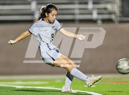 Thumbnail 1 in Randle @ Galena Park (UIL Soccer 5A Region 3 Bi-District) photogallery.