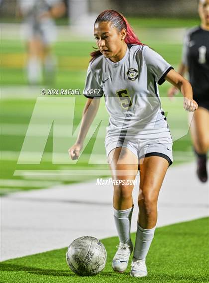 Thumbnail 1 in Randle @ Galena Park (UIL Soccer 5A Region 3 Bi-District) photogallery.
