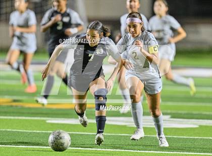 Thumbnail 1 in Randle @ Galena Park (UIL Soccer 5A Region 3 Bi-District) photogallery.