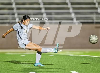 Thumbnail 1 in Randle @ Galena Park (UIL Soccer 5A Region 3 Bi-District) photogallery.