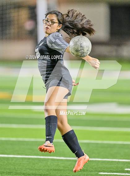 Thumbnail 1 in Randle @ Galena Park (UIL Soccer 5A Region 3 Bi-District) photogallery.