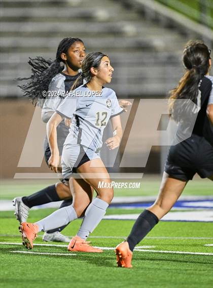 Thumbnail 3 in Randle @ Galena Park (UIL Soccer 5A Region 3 Bi-District) photogallery.