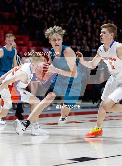 Thumbnail 3 in Farmington vs. Timpview (UHSAA 5A Semifinal) photogallery.