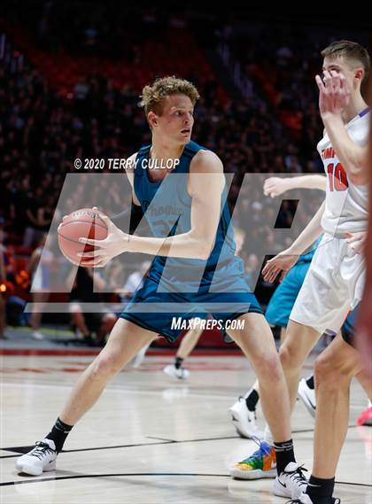 Thumbnail 3 in Farmington vs. Timpview (UHSAA 5A Semifinal) photogallery.