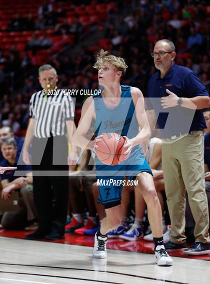 Thumbnail 3 in Farmington vs. Timpview (UHSAA 5A Semifinal) photogallery.