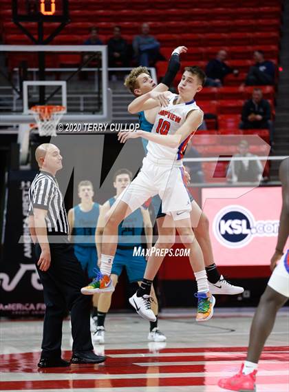 Thumbnail 2 in Farmington vs. Timpview (UHSAA 5A Semifinal) photogallery.