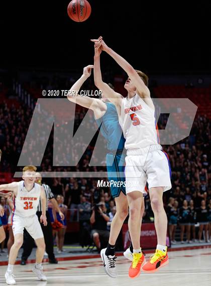 Thumbnail 3 in Farmington vs. Timpview (UHSAA 5A Semifinal) photogallery.
