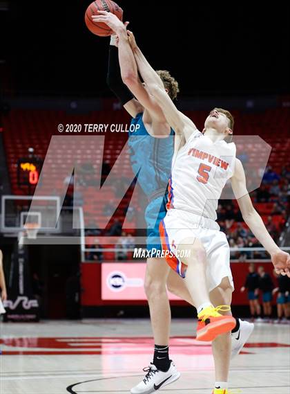 Thumbnail 2 in Farmington vs. Timpview (UHSAA 5A Semifinal) photogallery.