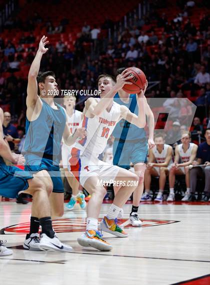 Thumbnail 2 in Farmington vs. Timpview (UHSAA 5A Semifinal) photogallery.
