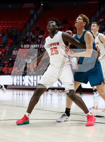 Thumbnail 1 in Farmington vs. Timpview (UHSAA 5A Semifinal) photogallery.