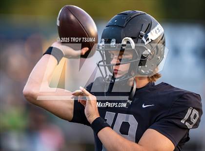 Thumbnail 1 in West Linn @ Lake Oswego photogallery.