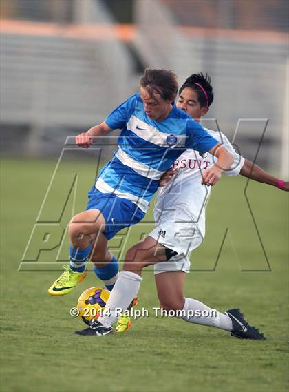 Thumbnail 3 in Davis @ Jesuit (@ Bonney field) photogallery.