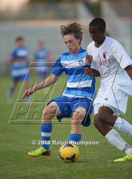 Thumbnail 3 in Davis @ Jesuit (@ Bonney field) photogallery.