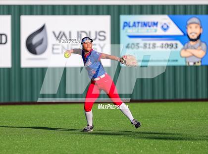 Thumbnail 3 in Moore @ Mustang photogallery.