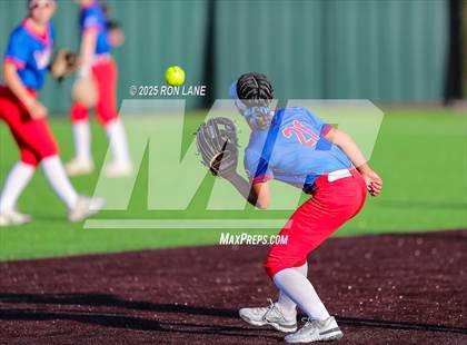 Thumbnail 2 in Moore @ Mustang photogallery.