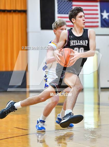 Thumbnail 2 in Bryson vs Millsap (Gordon Holiday Ford Classic) photogallery.