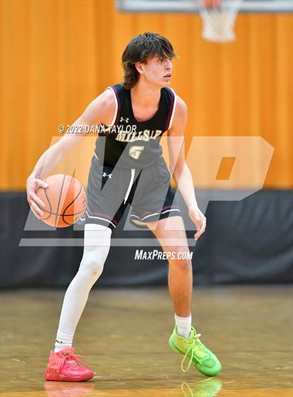 Thumbnail 2 in Bryson vs Millsap (Gordon Holiday Ford Classic) photogallery.