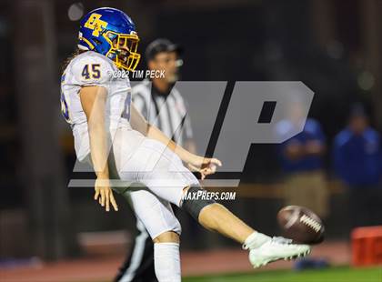 Thumbnail 2 in El Toro @ Fountain Valley photogallery.