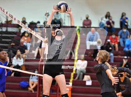 Thumbnail 3 in Vandegrift @ Midway photogallery.