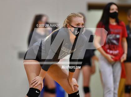 Thumbnail 3 in Vandegrift @ Midway photogallery.