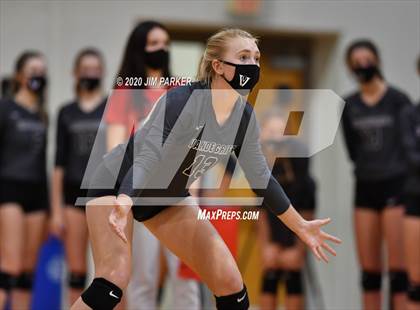 Thumbnail 2 in Vandegrift @ Midway photogallery.