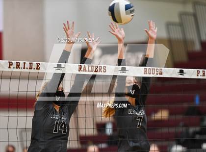 Thumbnail 1 in Vandegrift @ Midway photogallery.