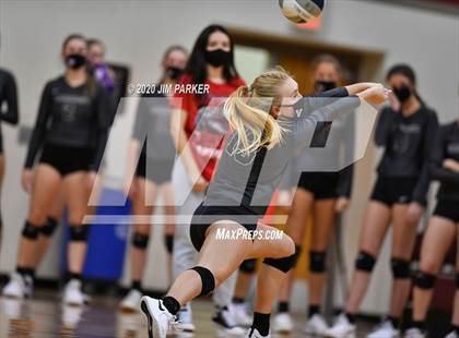 Thumbnail 1 in Vandegrift @ Midway photogallery.