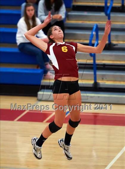 Thumbnail 1 in Menlo-Atherton vs. Palo Alto (CIF CCS D1 Final) photogallery.