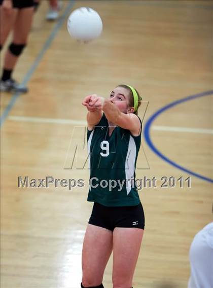 Thumbnail 2 in Menlo-Atherton vs. Palo Alto (CIF CCS D1 Final) photogallery.