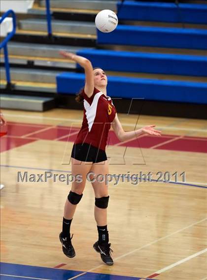 Thumbnail 1 in Menlo-Atherton vs. Palo Alto (CIF CCS D1 Final) photogallery.