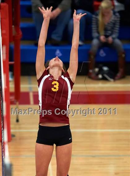 Thumbnail 1 in Menlo-Atherton vs. Palo Alto (CIF CCS D1 Final) photogallery.