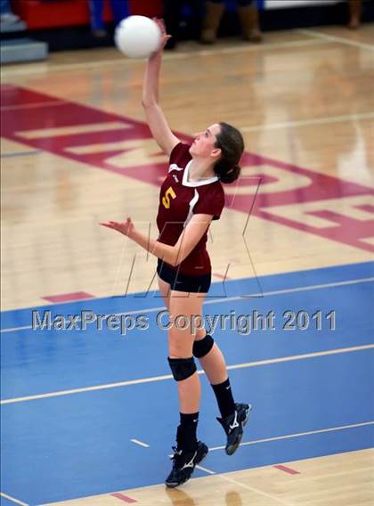 Thumbnail 2 in Menlo-Atherton vs. Palo Alto (CIF CCS D1 Final) photogallery.