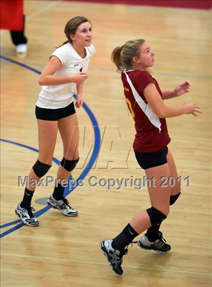 Thumbnail 3 in Menlo-Atherton vs. Palo Alto (CIF CCS D1 Final) photogallery.