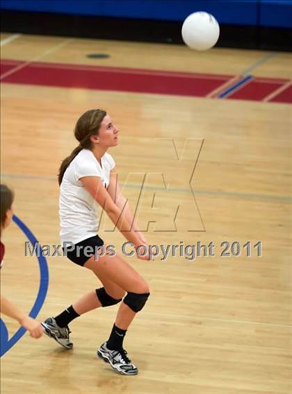 Thumbnail 3 in Menlo-Atherton vs. Palo Alto (CIF CCS D1 Final) photogallery.