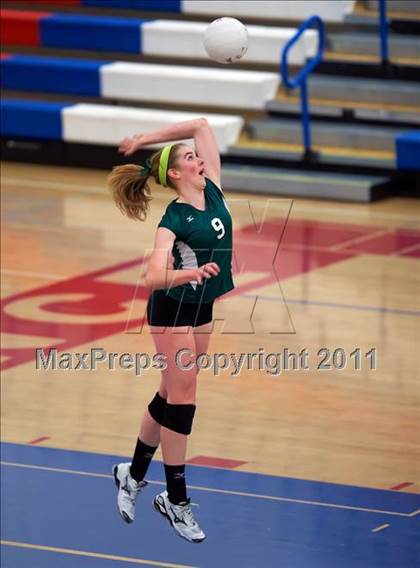 Thumbnail 3 in Menlo-Atherton vs. Palo Alto (CIF CCS D1 Final) photogallery.