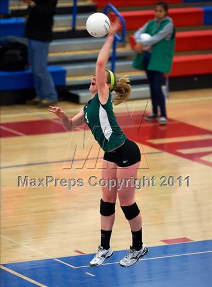 Thumbnail 3 in Menlo-Atherton vs. Palo Alto (CIF CCS D1 Final) photogallery.