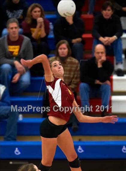Thumbnail 3 in Menlo-Atherton vs. Palo Alto (CIF CCS D1 Final) photogallery.