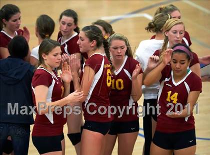 Thumbnail 2 in Menlo-Atherton vs. Palo Alto (CIF CCS D1 Final) photogallery.